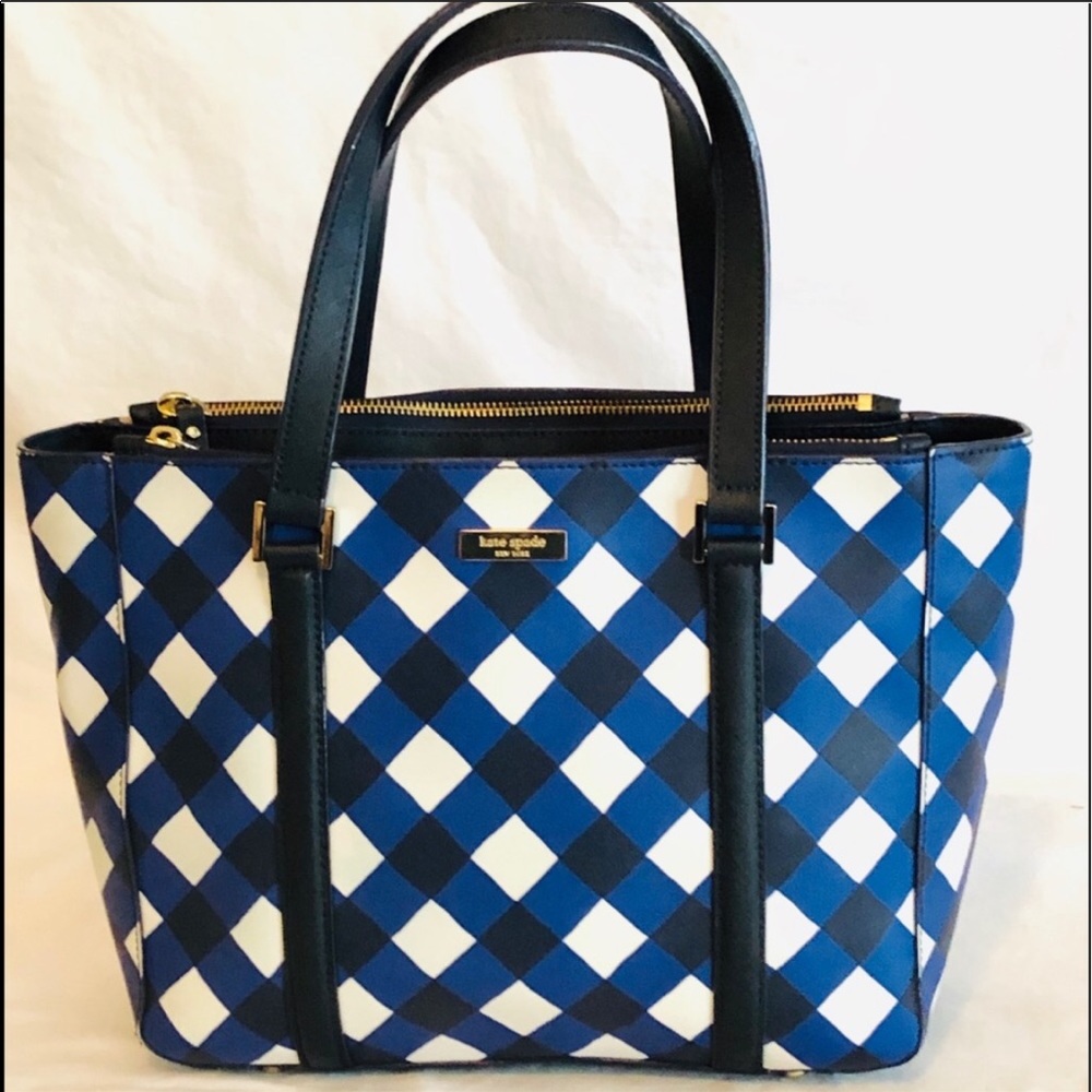 Kate Spade purse and wallet set… used gently… great summer color!